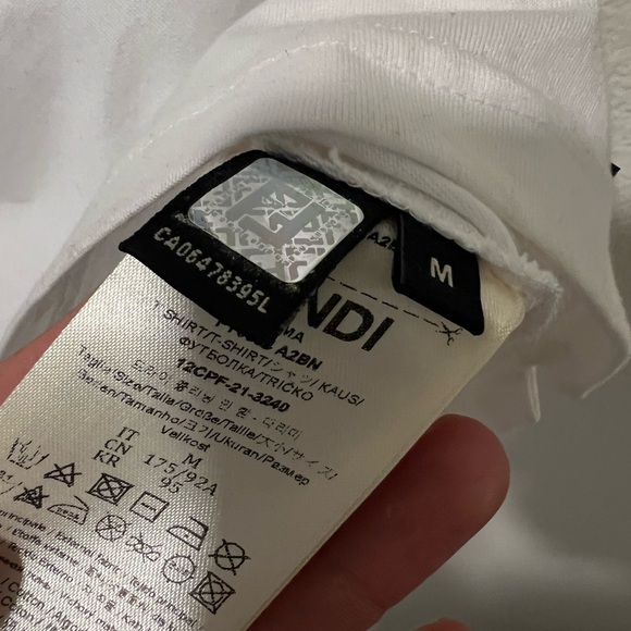 Fendi Men Tshirt Size M - Picture 6 of 7